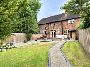 Photo 26- click for photo gallery